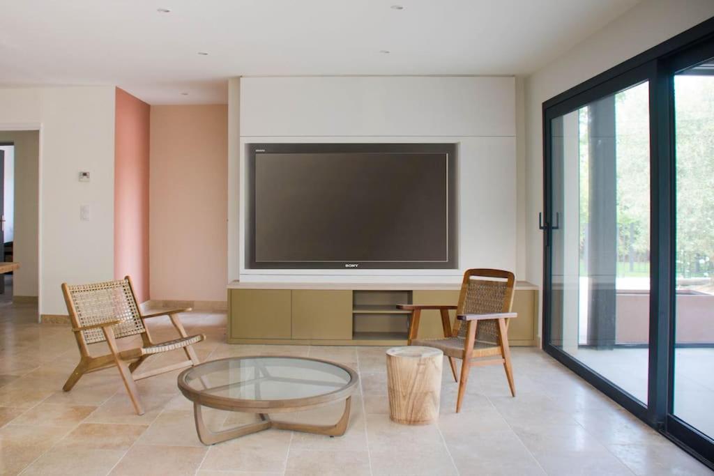 Villa Des Jacinthes Tarascon Ngoại thất bức ảnh